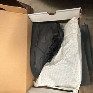 Men's Classic Black High-Top Sneakers